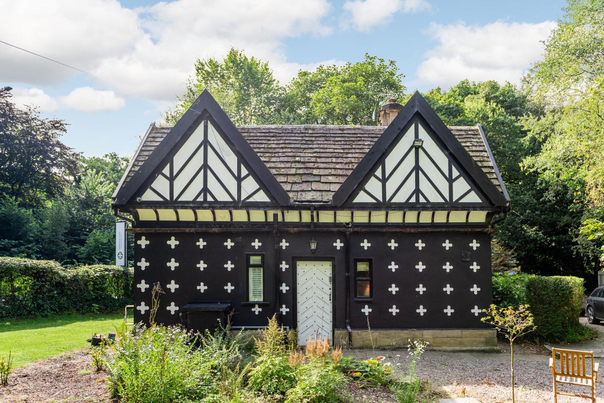 The Gatehouse At Samlesbury Hall 外观 照片